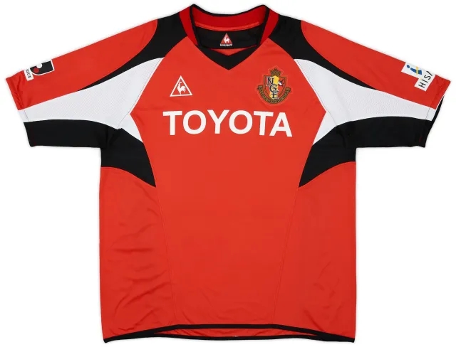 2005-06 Nagoya Grampus Eight Signed Home Shirt - 9/10 - (L)