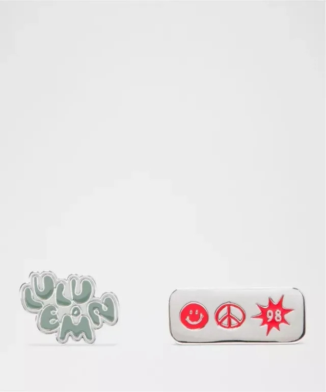 lululemon – Collectible Pins 2 Pack – Color Blue/Red