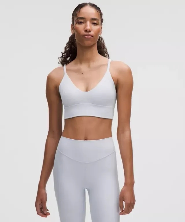 lululemon – Women's Focuser Scoop-Neck Sports Bra Light Support, A/B Cup – Color Blue – Size M