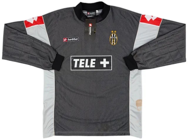 2000-01 Juventus GK Shirt #1 (XL)