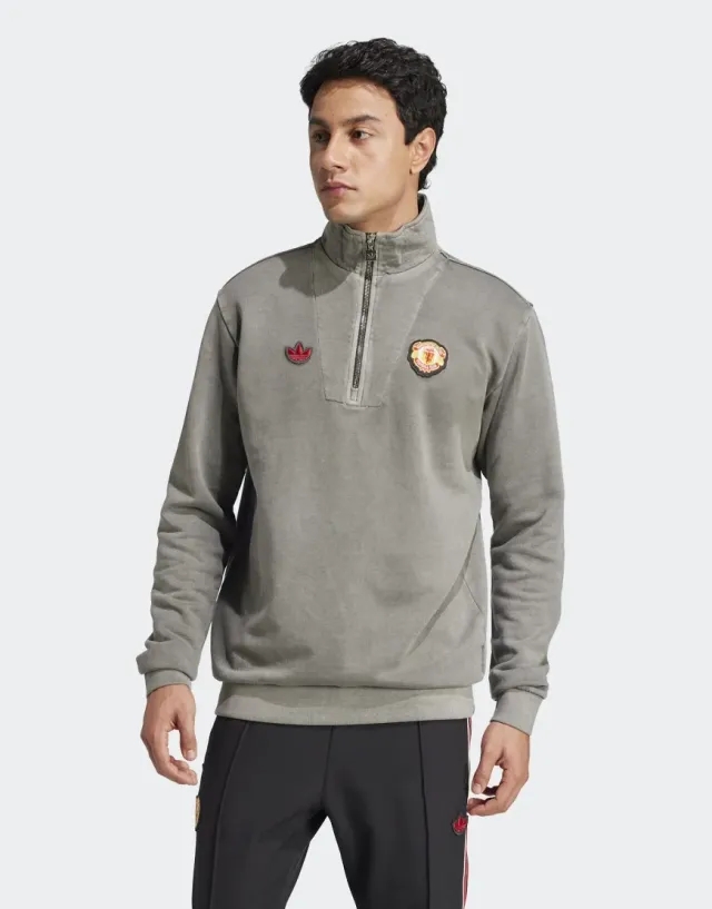 adidas Originals Manchester United 24 25 Terrace Icon 1 2 Zip Top