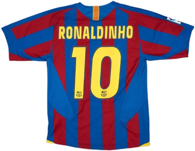 2005-06 Barcelona Home Shirt Ronaldinho #10 - 8/10 - (S)