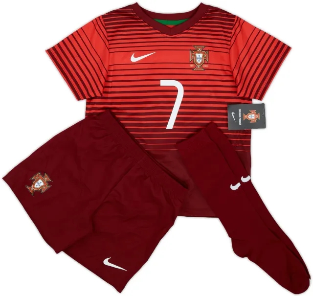 2014-15 Portugal Home Full Kit Ronaldo #7 (4-5 Years)