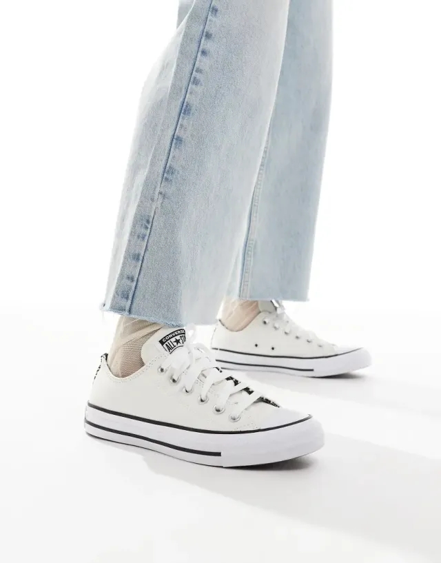 Converse All Star Ox in Off-White Multi