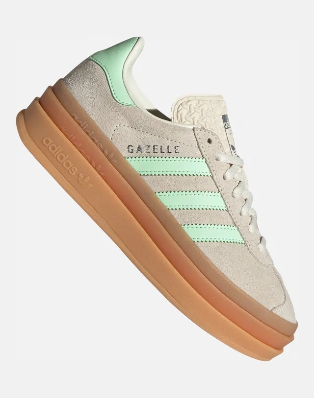 Adidas Originals Older Kids Gazelle Bold Trainers in Cream 