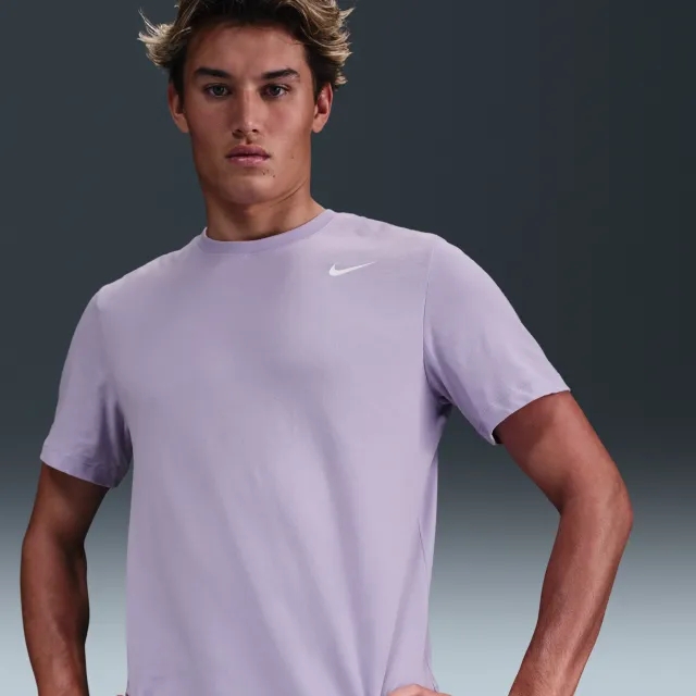 Nike Dri-FIT Men's Fitness T-Shirt - Purple - Cotton/Polyester