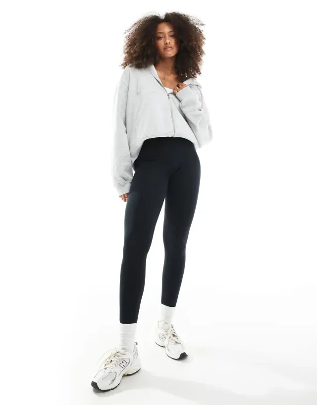 New Balance Cotton High Rise Legging 27 In Grey