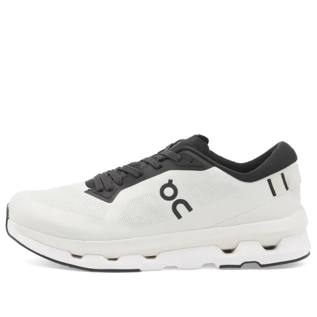 ON Women's CloudzON Women'se Sneaker Ice/Black