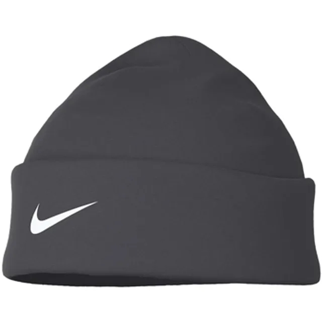 Nike  Peak  women's Hat in Black