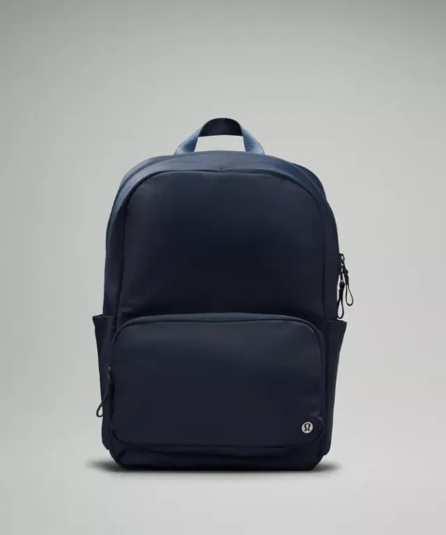 lululemon – Everywhere Backpack 22L – Color Blue