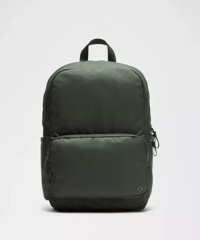lululemon – Everywhere Backpack 22L Tech Canvas – Color Green