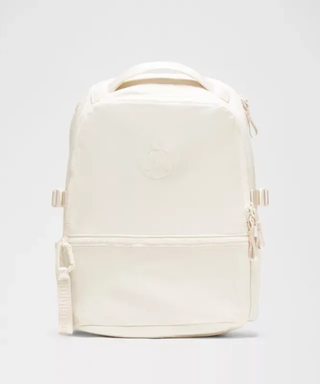 lululemon – New Crew Backpack 22L – Color White