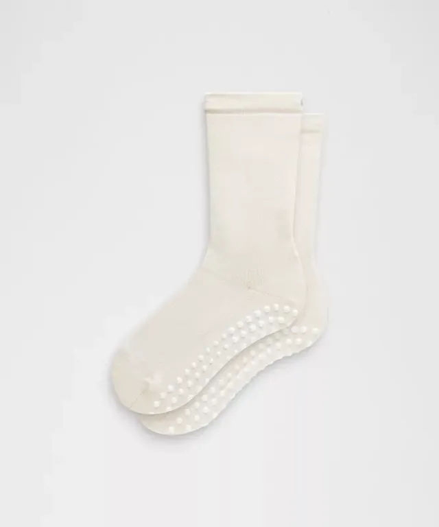 lululemon – Unisex Find Your Balance Grip Crew Socks – Color White – Size L