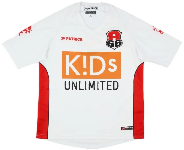2010s Patrick Template Shirt - 7/10 - (XL)