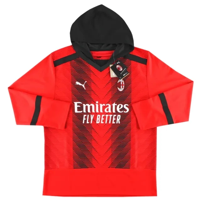 2023-24 AC Milan Puma Oversize Winter Football Top *w/tags* - AC Milan / w/tags / Large