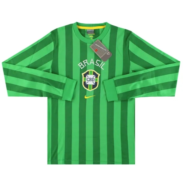 2002-03 Brazil Nike Tee L/S *w/tags* S - Brazil / w/tags / Small