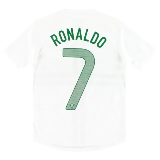 2012-13 Portugal Nike Away Shirt Ronaldo #7 M.Boys - Portugal / Excellent / Youth