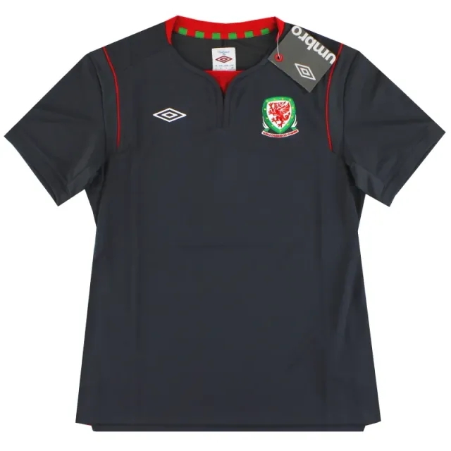 2011-12 Wales Umbro Womens Away Shirt *w/tags* - Wales / w/tags / 12