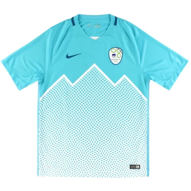 2016-17 Slovenia Nike Home Shirt *As New* M - European / As New / Medium