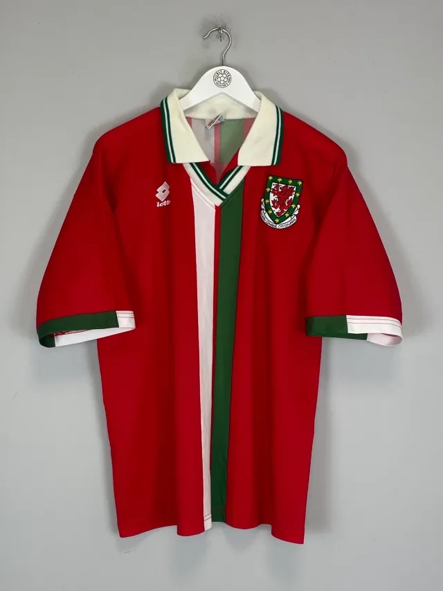 CULT KITS - 1997 WALES HOME SHIRT (XL) LOTTO