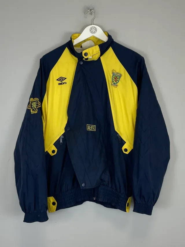 CULT KITS - 1990/92 SCOTLAND TRACK JACKET (M) UMBRO