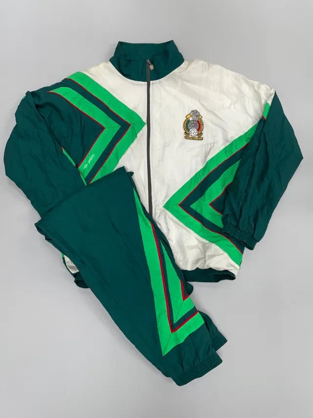 1993/94 MEXICO FULL TRACKSUIT (XL) UMBRO | Cult Kits