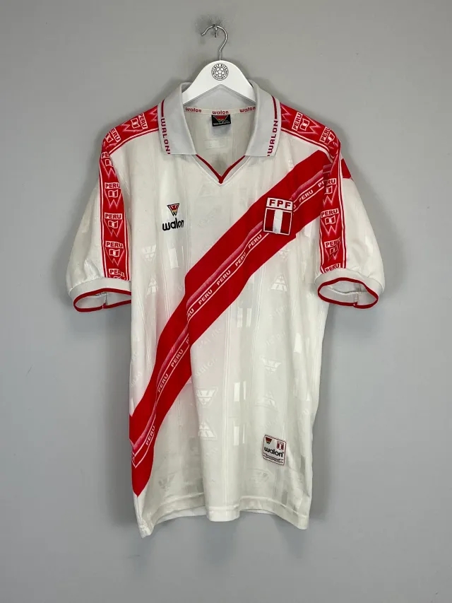 CULT KITS - 2000/02 PERU #10 HOME SHIRT (XL) WALON