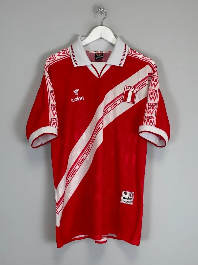 CULT KITS - 2000/02 PERU #10 AWAY SHIRT (XL) WALON