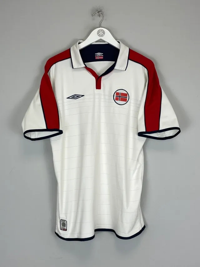 2002/03 NORWAY AWAY SHIRT (M) UMBRO | Cult Kits