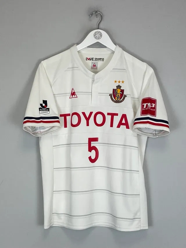CULT KITS - 2016 NAGOYA GRAMPUS OBU #5 AWAY SHIRT (M) LE COQ