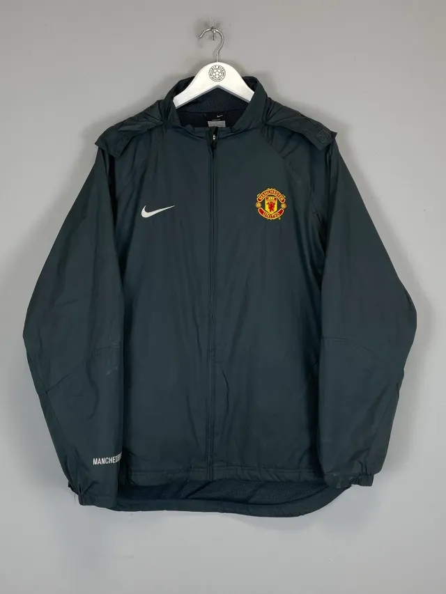 CULT KITS - 2004/05 MANCHESTER UNITED RAIN JACKET (M) NIKE