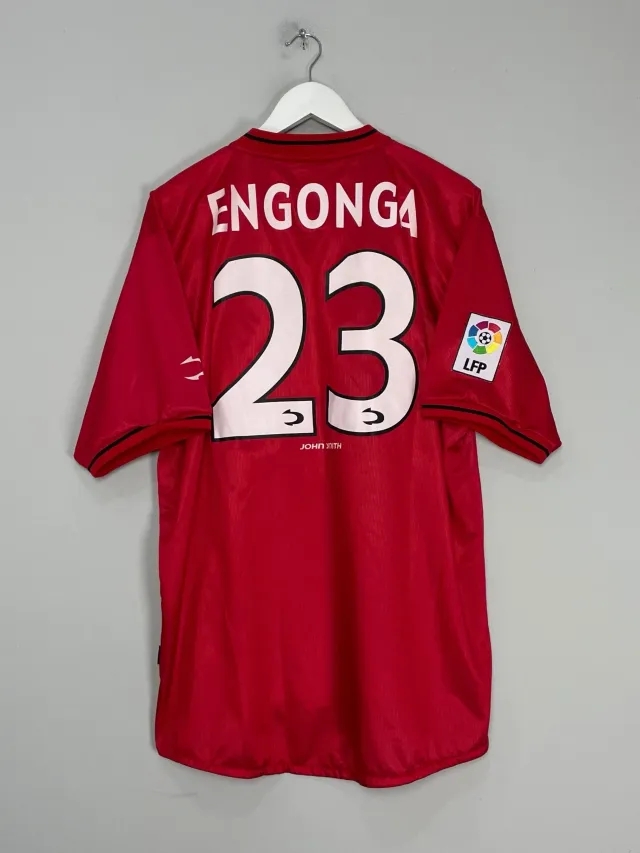 CULT KITS - 2000/01 REAL MALLORCA ENGONGA #23 *SIGNED* HOME SHIRT (XXL) JOHN SMITH