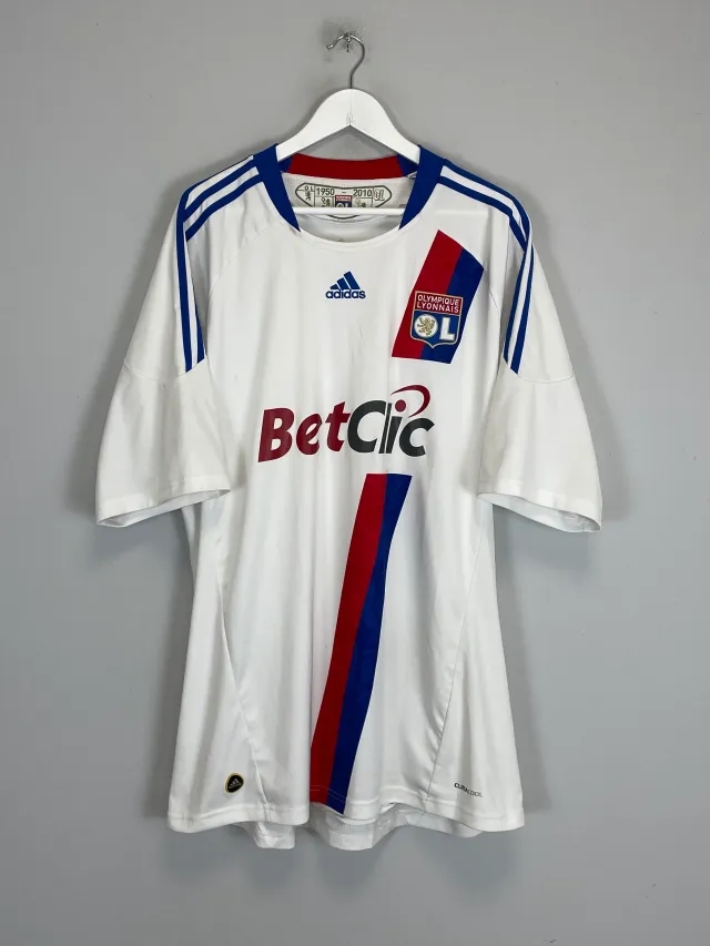 CULT KITS - 2010/11 LYON HOME SHIRT (XXL) ADIDAS