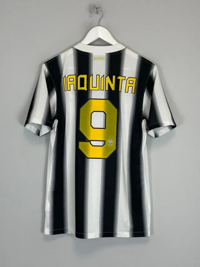 CULT KITS - 2011/12 JUVENTUS IAQUINTA #9 HOME SHIRT (S) NIKE