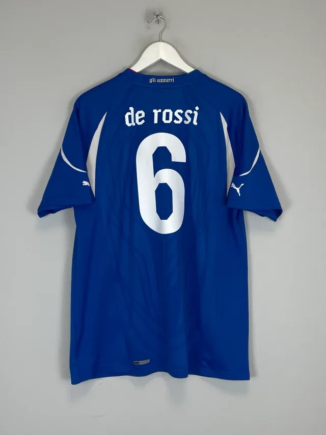 CULT KITS - 2010/12 ITALY DE ROSSI #6 HOME SHIRT (XL) PUMA