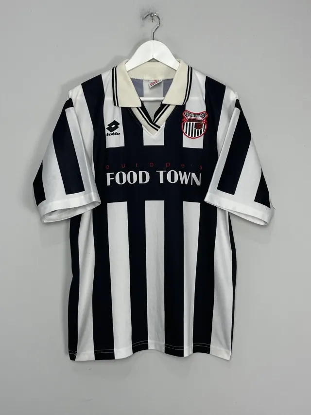CULT KITS - 1996/97 GRIMSBY TOWN HOME SHIRT (L) LOTTO