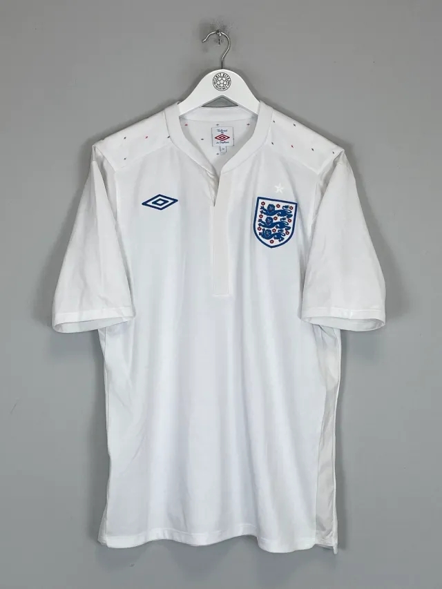 CULT KITS - 2010/11 ENGLAND HOME SHIRT (L) UMBRO