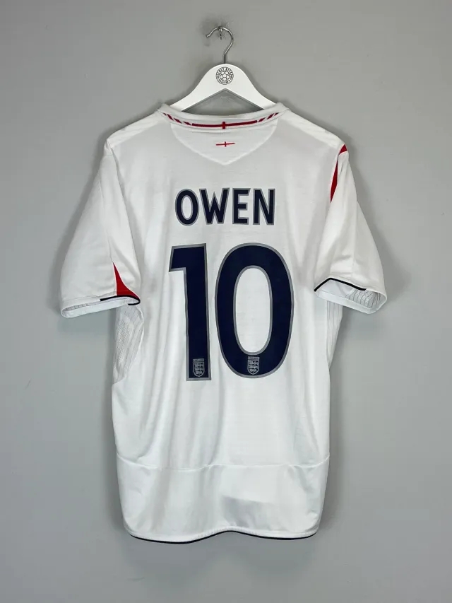 CULT KITS - 2005/07 ENGLAND OWEN #10 HOME SHIRT (L) UMBRO