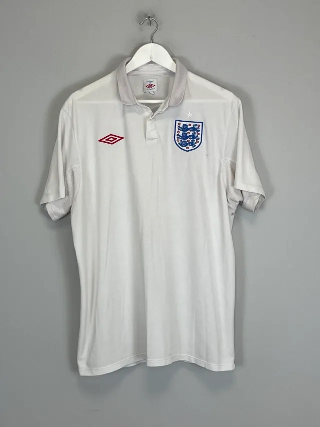 CULT KITS - 2009/10 ENGLAND HOME SHIRT (XL) UMBRO