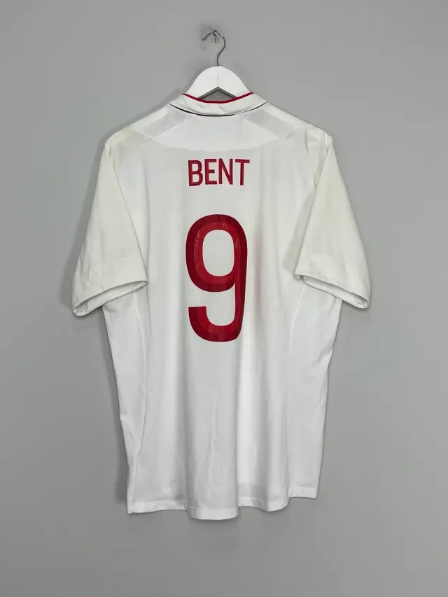 CULT KITS - 2012/13 ENGLAND BENT #9 HOME SHIRT (XL) UMBRO