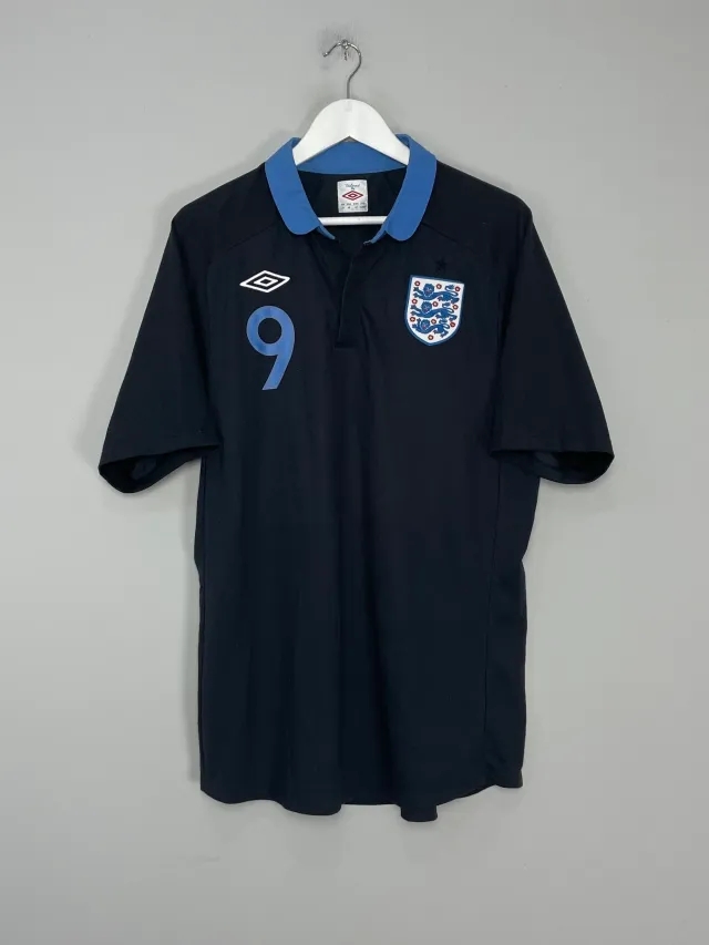 CULT KITS - 2011/12 ENGLAND YOUNG #9 AWAY SHIRT (XL) UMBRO