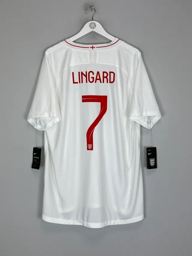 CULT KITS - 2018/19 ENGLAND LINGARD #7 *BNWT* HOME SHIRT (XXL) NIKE