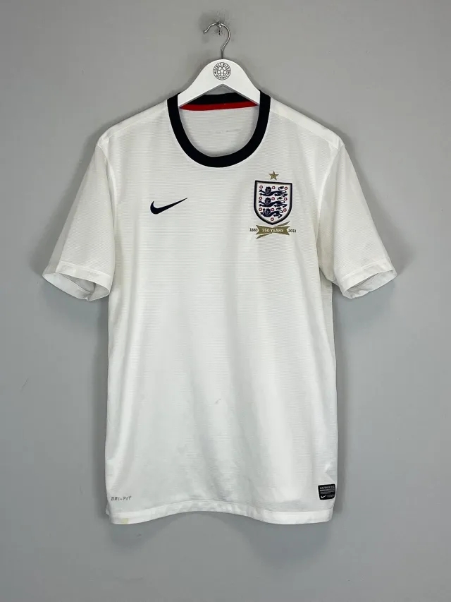CULT KITS - 2013/14 ENGLAND *150 YEARS* HOME SHIRT (L) NIKE