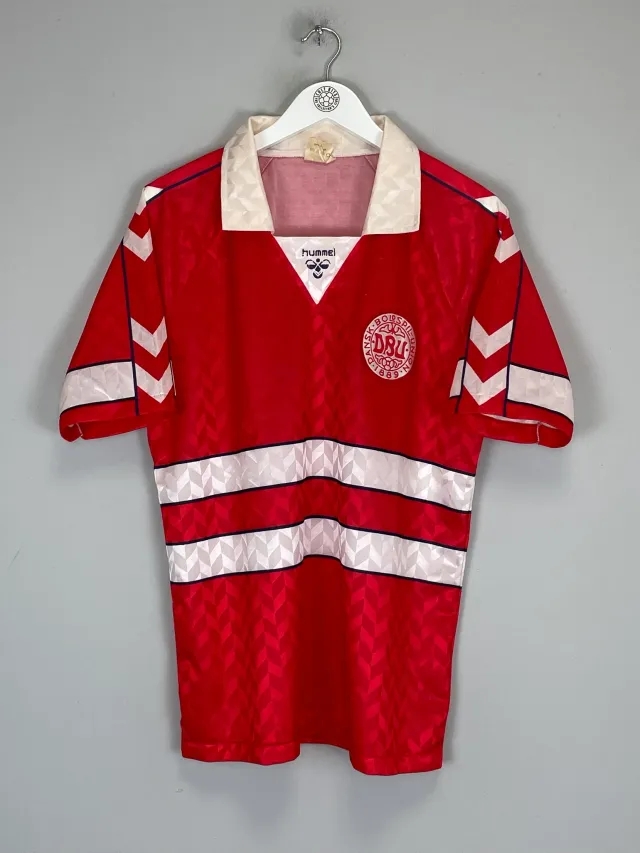 CULT KITS - 1988/90 DENMARK HOME SHIRT (L) HUMMEL