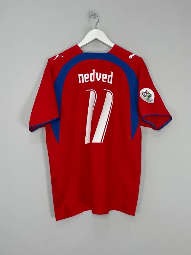CULT KITS - 2006/07 CZECH REPUBLIC NEDVED #11 HOME SHIRT (L) PUMA