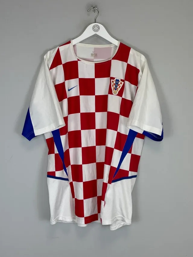 CULT KITS - 2002/04 CROATIA HOME SHIRT (XL) NIKE