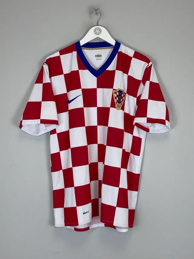 CULT KITS - 2008/09 CROATIA HOME SHIRT (L) NIKE