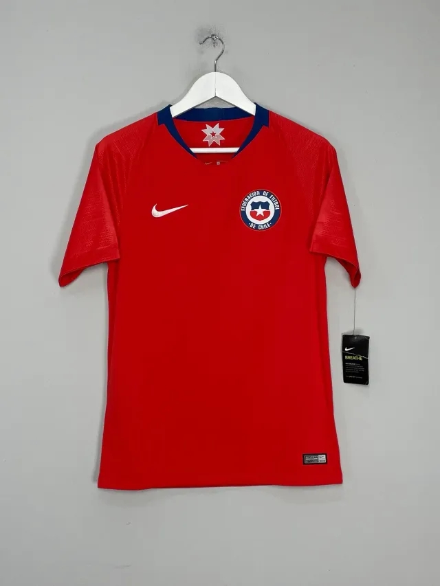 CULT KITS - 2018/19 CHILE *BNWT* HOME SHIRT (S) NIKE