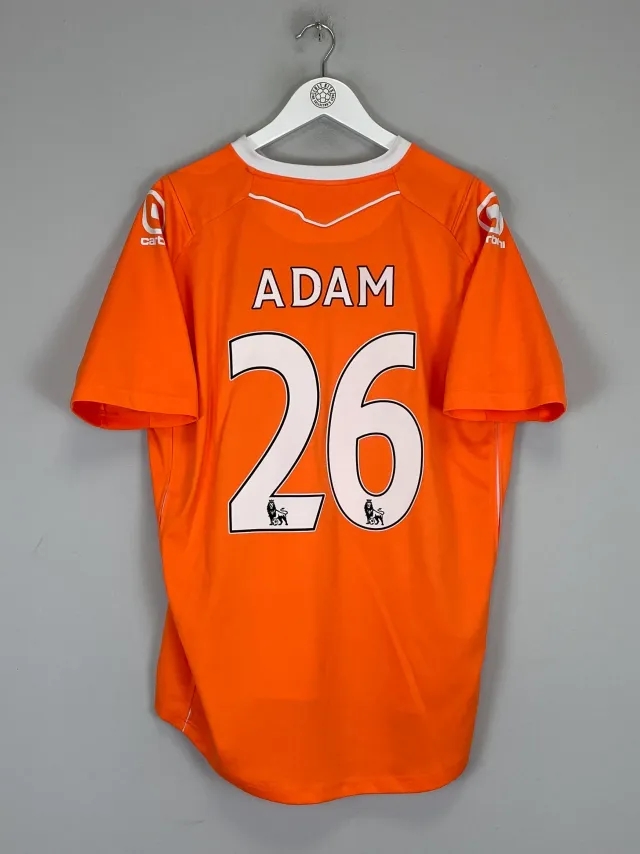CULT KITS - 2010/11 BLACKPOOL ADAM #26 HOME SHIRT (M) CARBRINI
