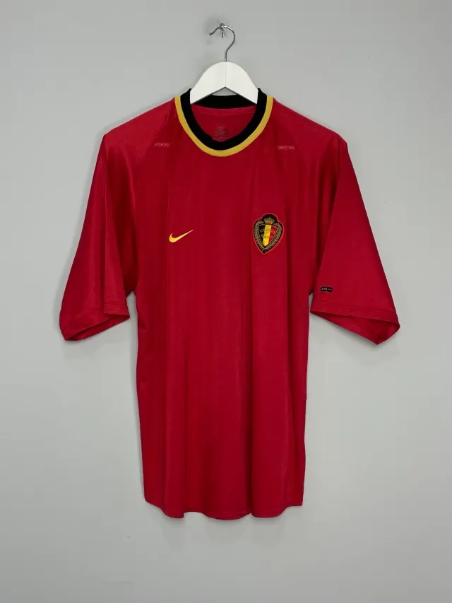 CULT KITS - 2000/02 BELGIUM HOME SHIRT (L) NIKE